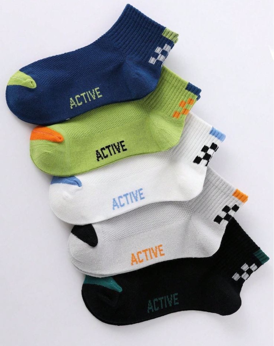 ERKEK ÇOCUK PARFÜMLÜ KOLEJ ÇORAP