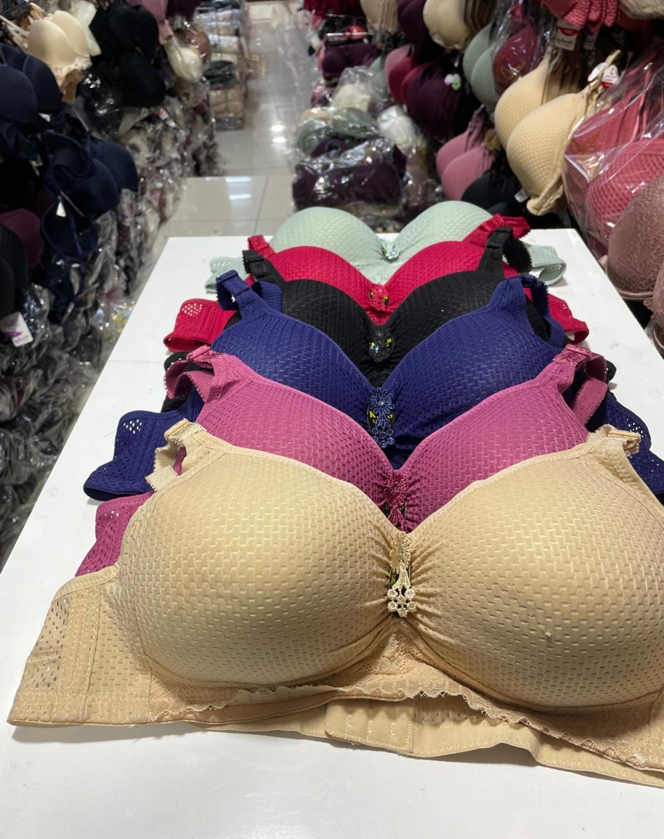 2379 İÇİ BOŞ C KAP BALENSİZ ASKILI SÜTYEN