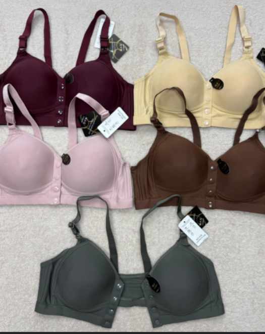 928 DÜĞMELİ ÇITÇITLI BALENSİZ SÜTYEN