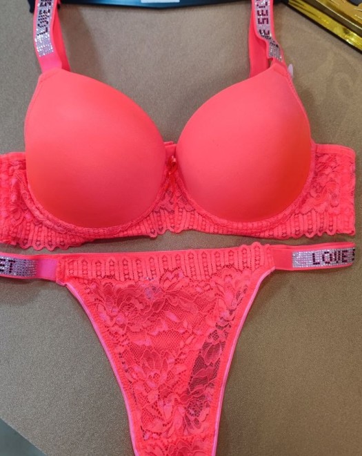 251TAŞLI SUTYEN TAKIM