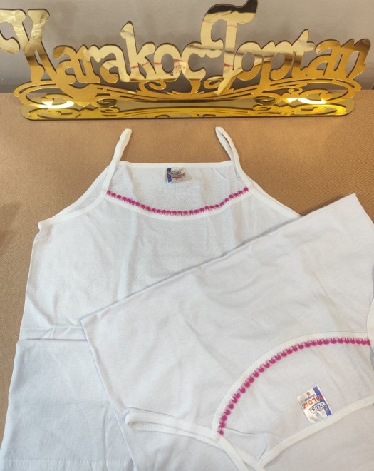 İP ASKILI KIZ ATLET