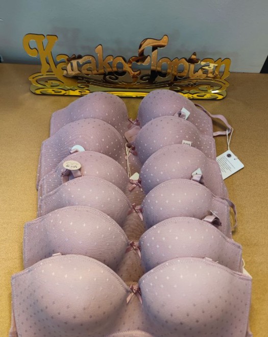 43 STRAPLEZ SİLİKONLU SÜTYEN