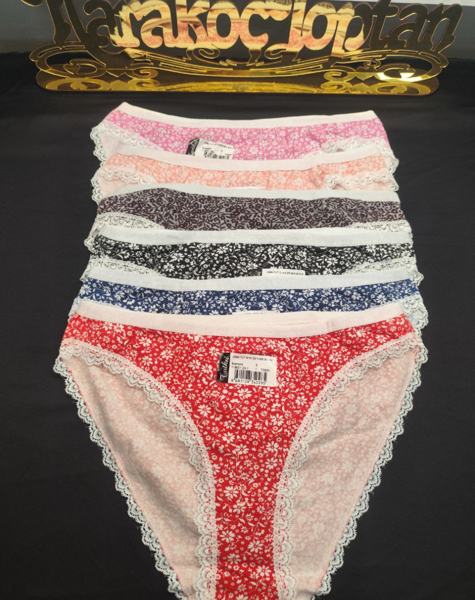 0584 ESTHER BAYAN BİKİNİ