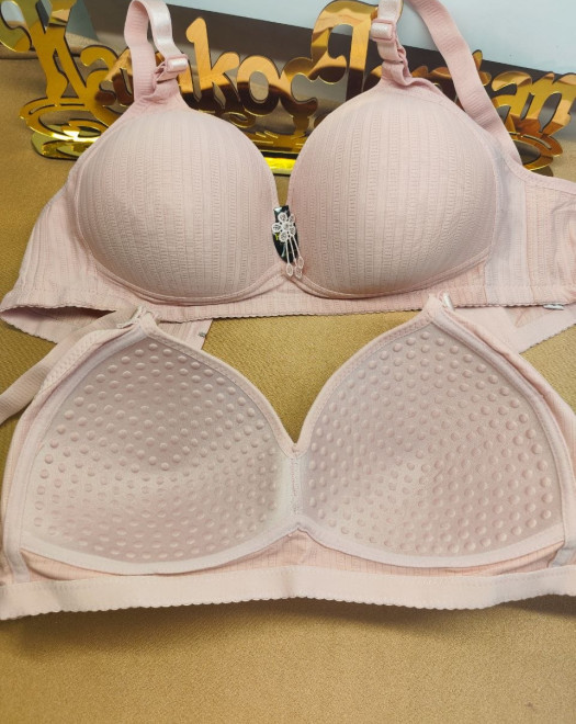 101 BALLENSİZ SİLEKONLU SÜTYEN