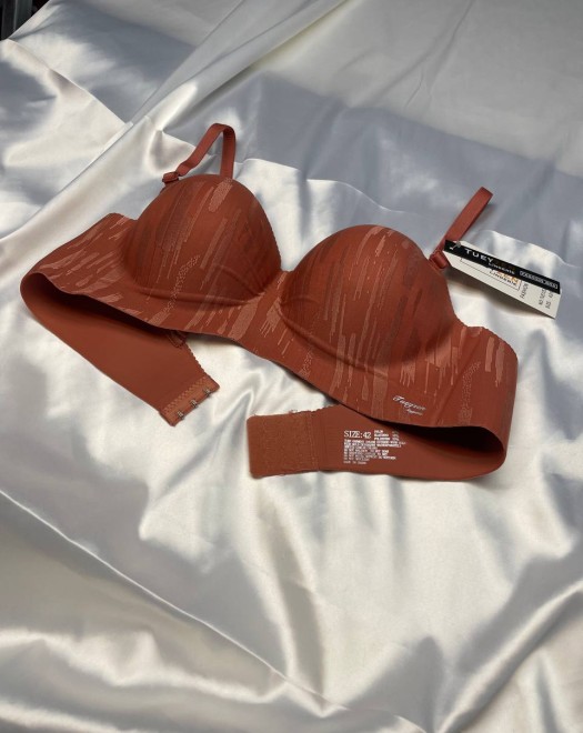 018 B KAP DOLGULU LAZER SİLİKONLU SÜTYEN