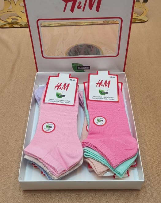 BAMBU DİKİŞSİZ YIKAMALI PARFÜMLÜ BAYAN KUTULU PATİK +