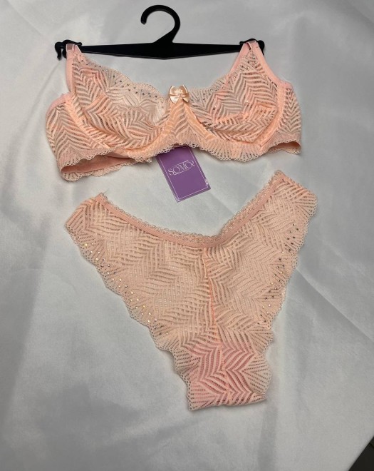 6410 TAŞLI BRODE SÜTYEN TAKIM 6410 TAŞLI BRODE SÜTYEN TAKIM