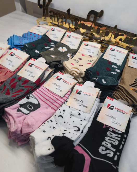 EKONOMİK KARIŞIK DESENLİ KADIN PATİK